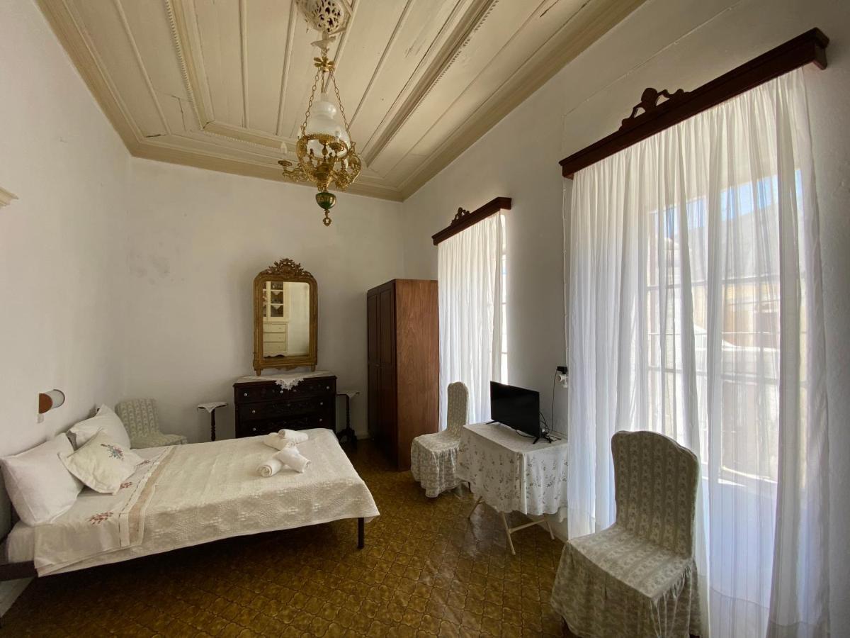 Marthas Traditional House Simi Dış mekan fotoğraf