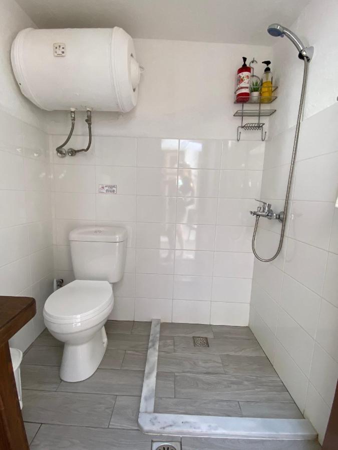 Marthas Traditional House Simi Dış mekan fotoğraf